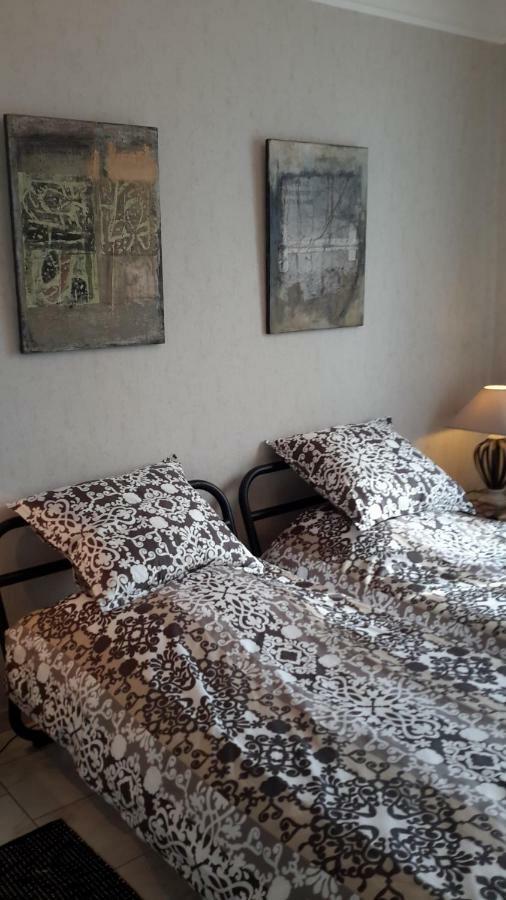 Appartement D Artiste Ιέρ Εξωτερικό φωτογραφία